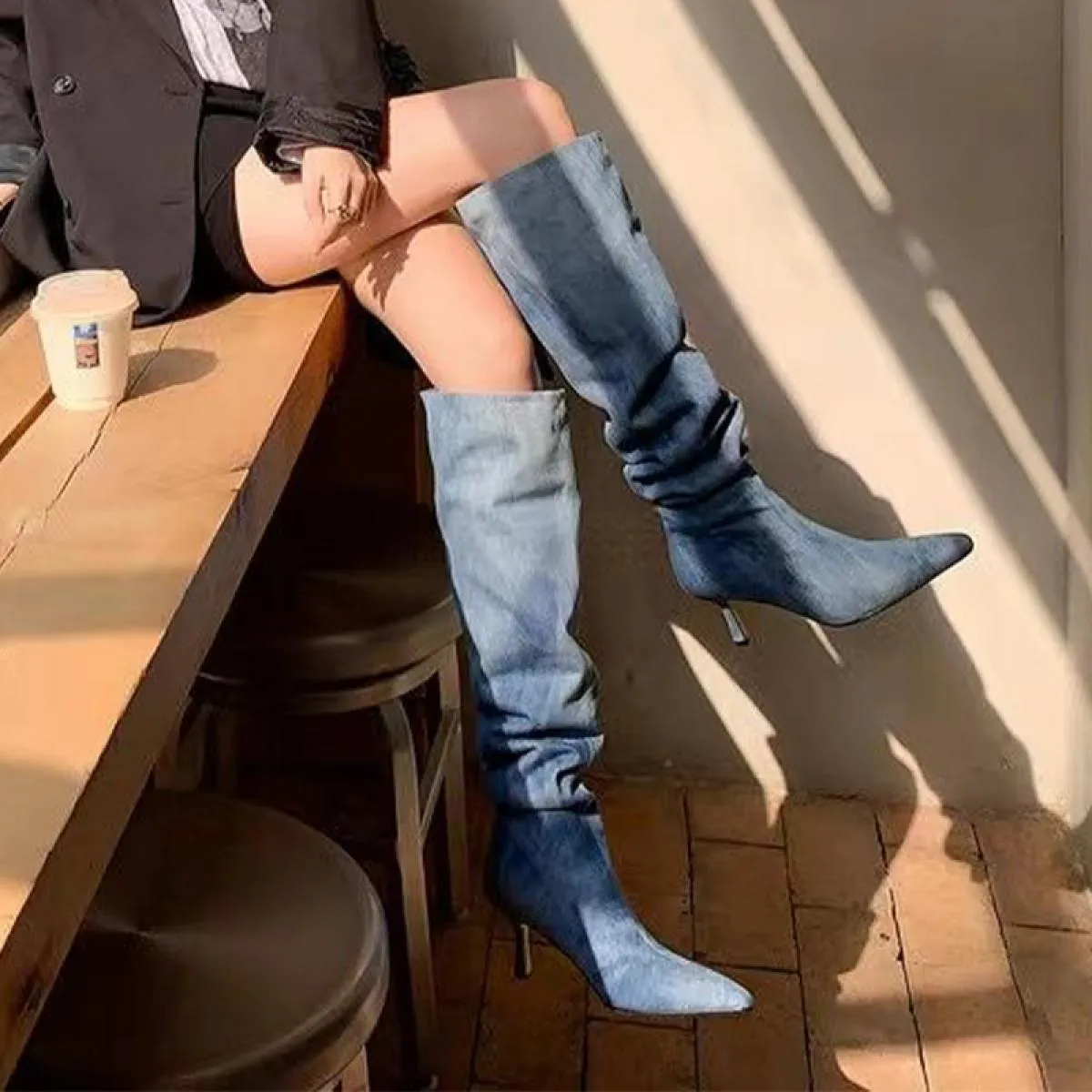 2023 Donne Ginocchio Tacchi Medi Stivali Chelsea Tacchi A Spillo Scarpe A Punta Scarpe Inverno Moda Nuova Tendenza Pompe Alte Mo