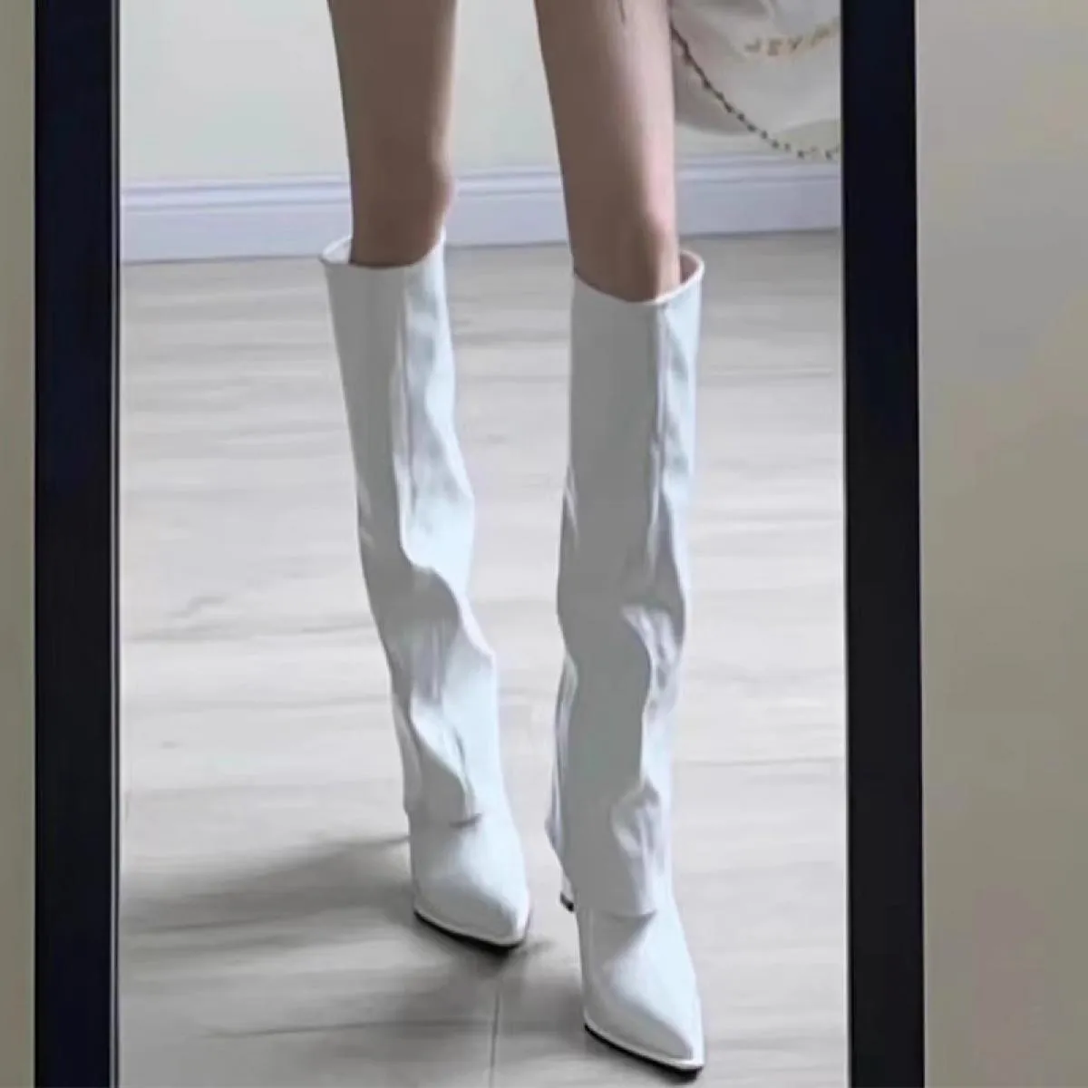 Donna Nuovi stivali Chelsea alti al ginocchio Scarpe invernali con tacco alto Stivali di lusso Goth 2023 Décolleté firmati di ma